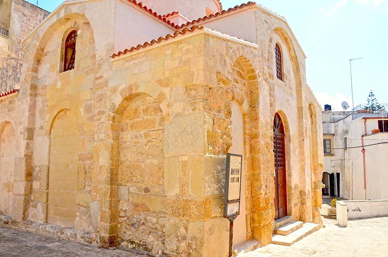 chiesa di san pietro a otranto