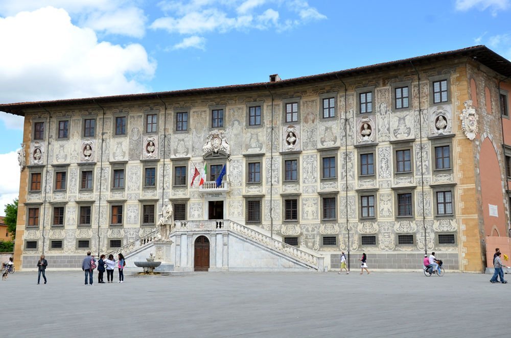 Piazza dei Cavalieri a Pisa