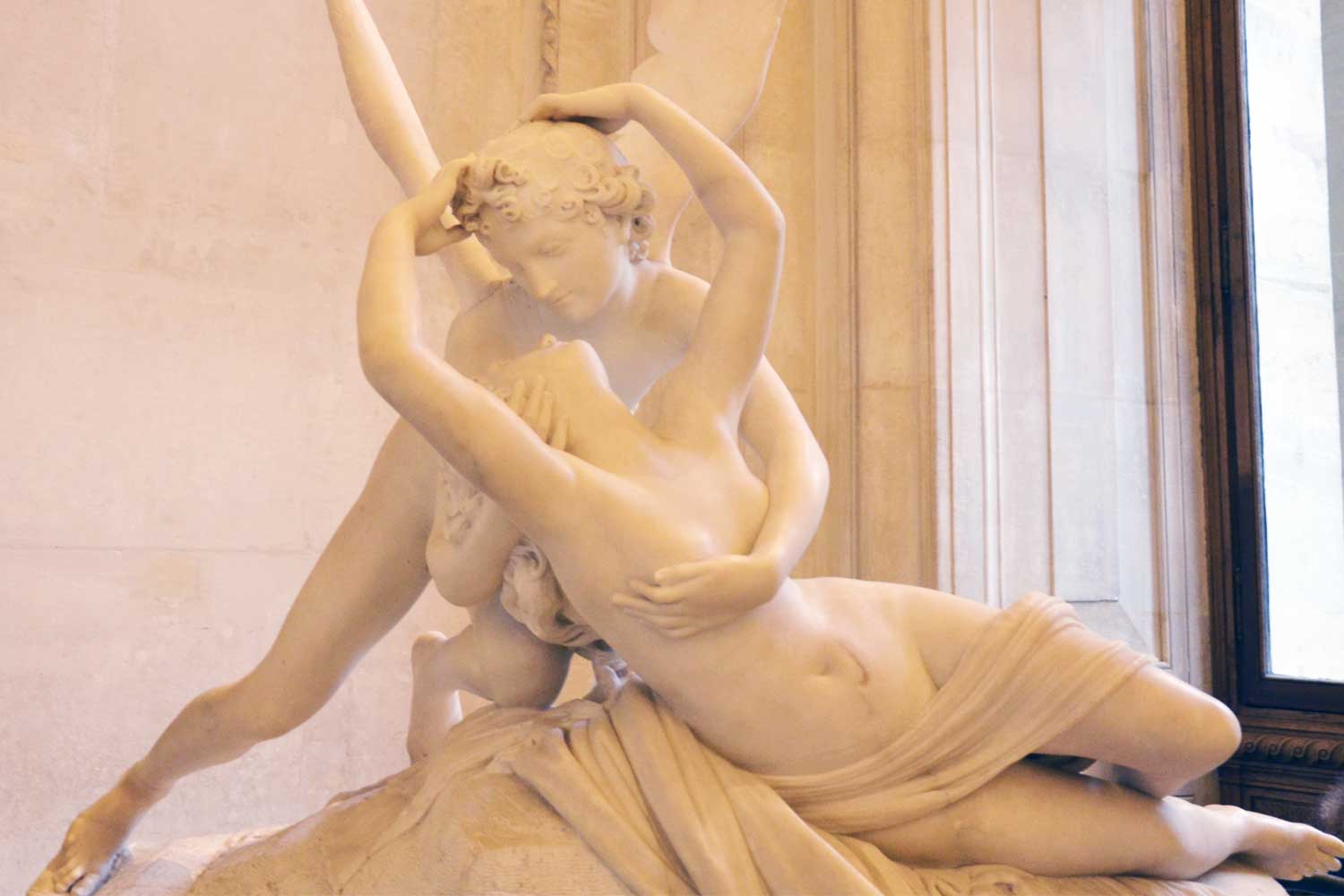 amore e psiche di canova al louvre