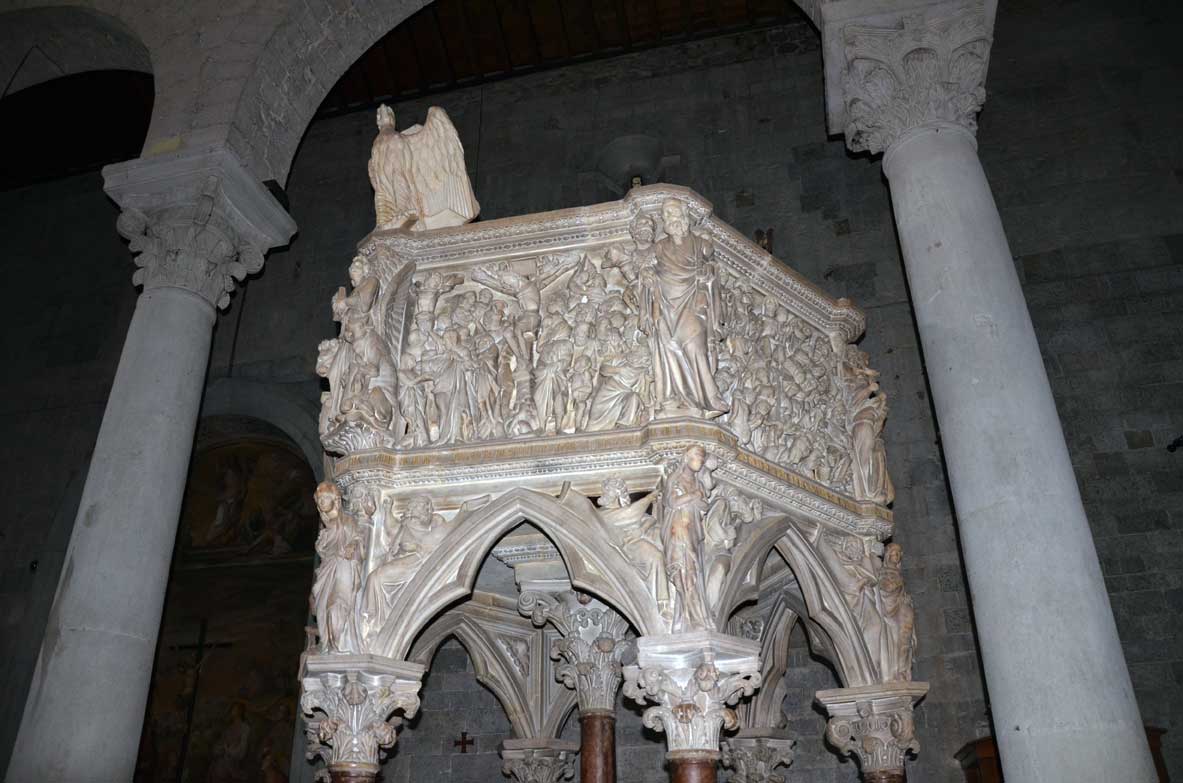pulpito di giovanni pisano a Pistoia