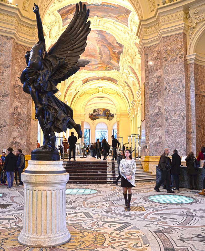 una sala del petit palais a parigi